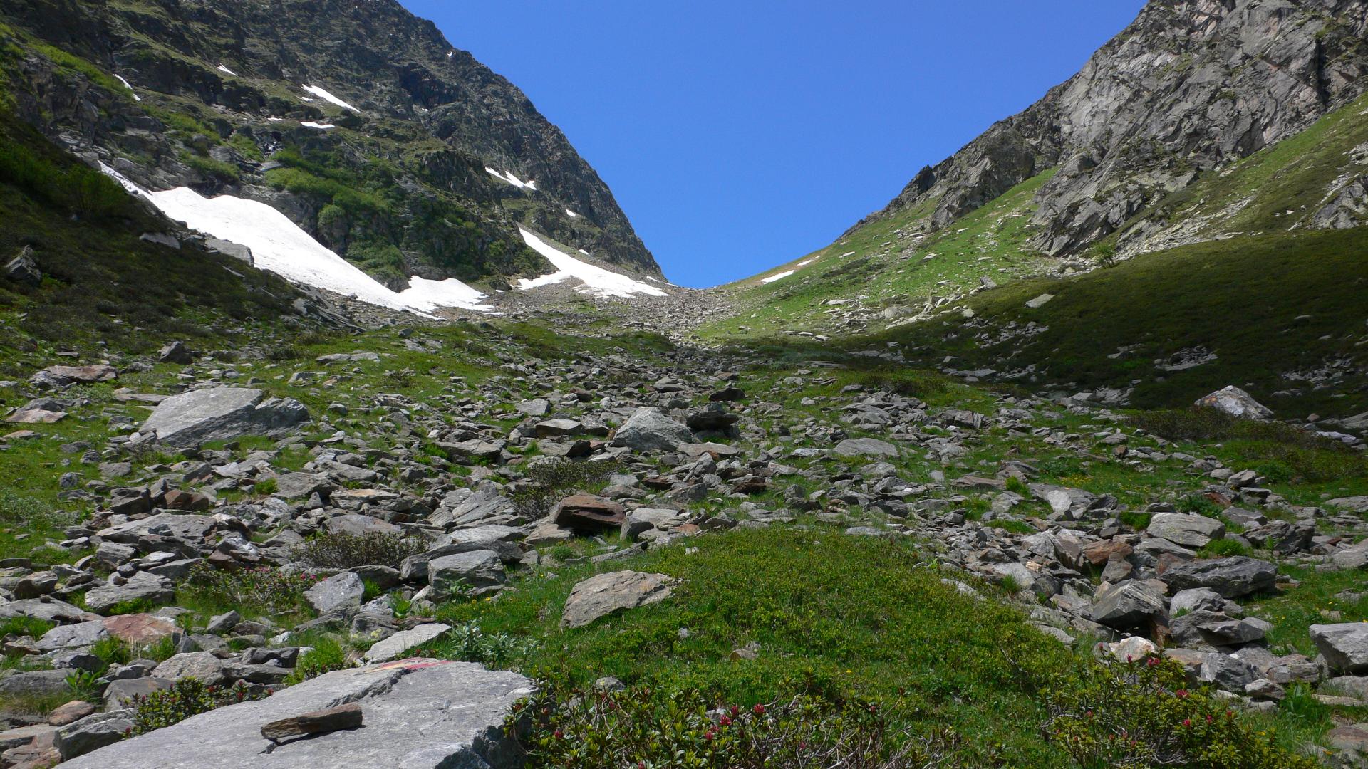 Grande Traversata della Valsesia: Tappa 7 Rifugio Pastore all'Alpe Pile