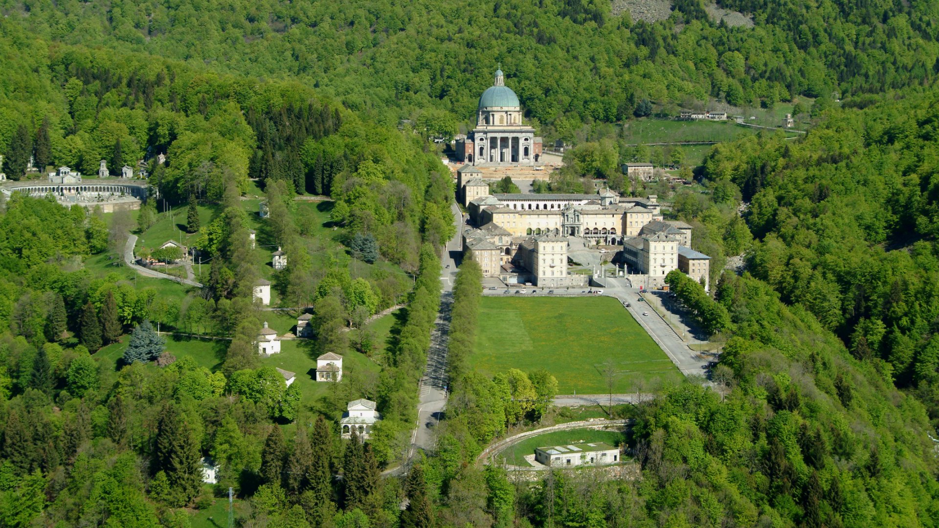 Grande Traversata del Biellese: Tappa 1 Santuario di Oropa